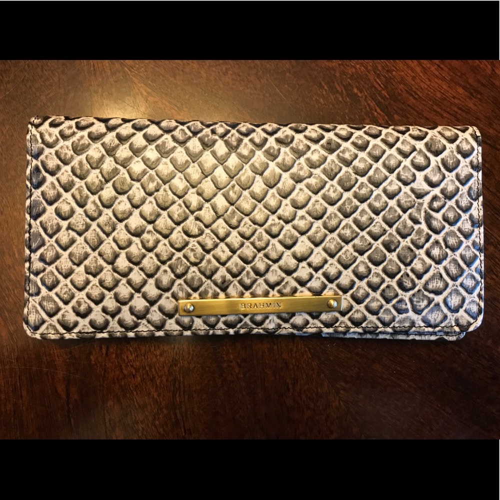 Brahmin Ady Wallet in great condition!